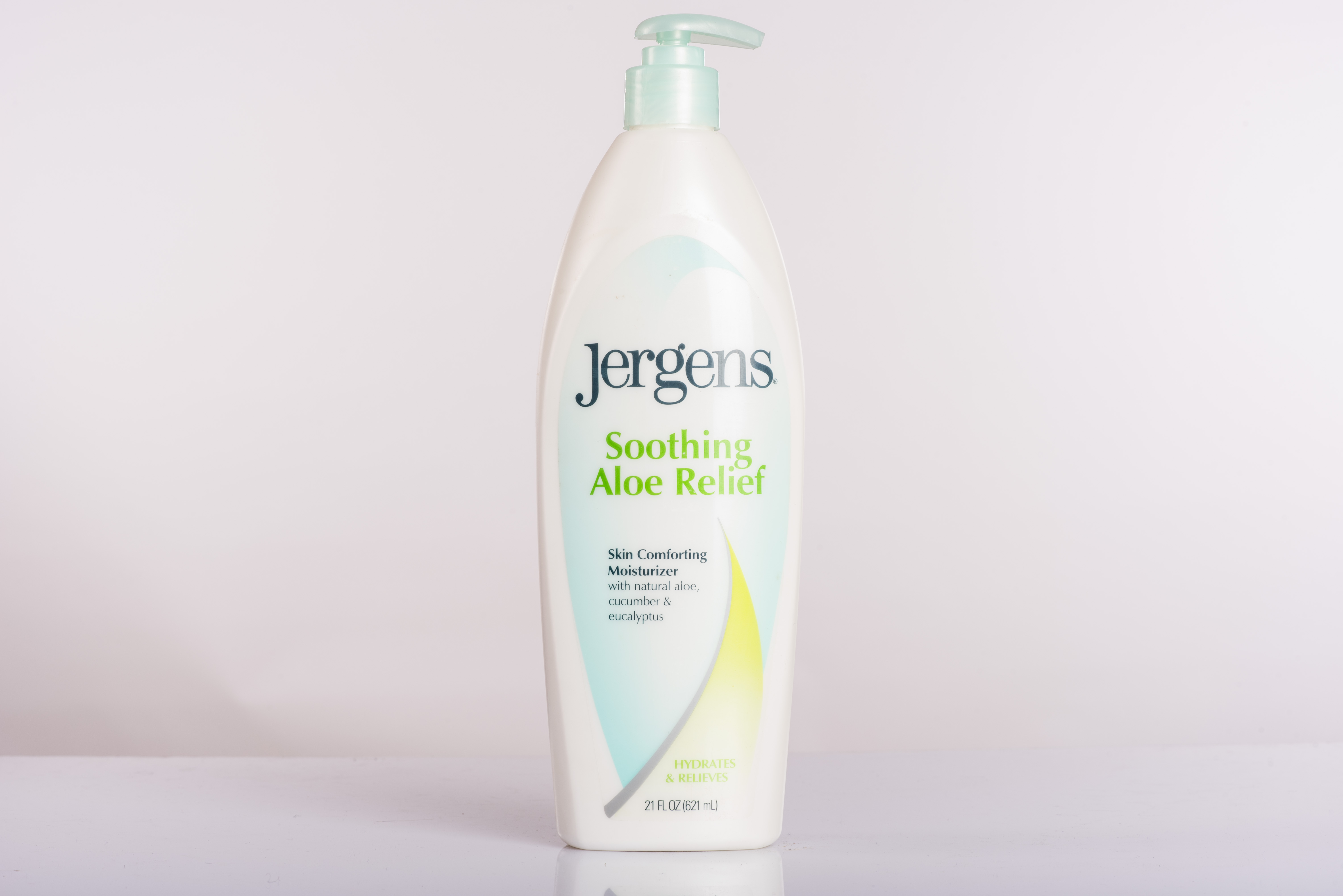 Jergens Soothing Aloe Relief Lotion 621ml Egypt